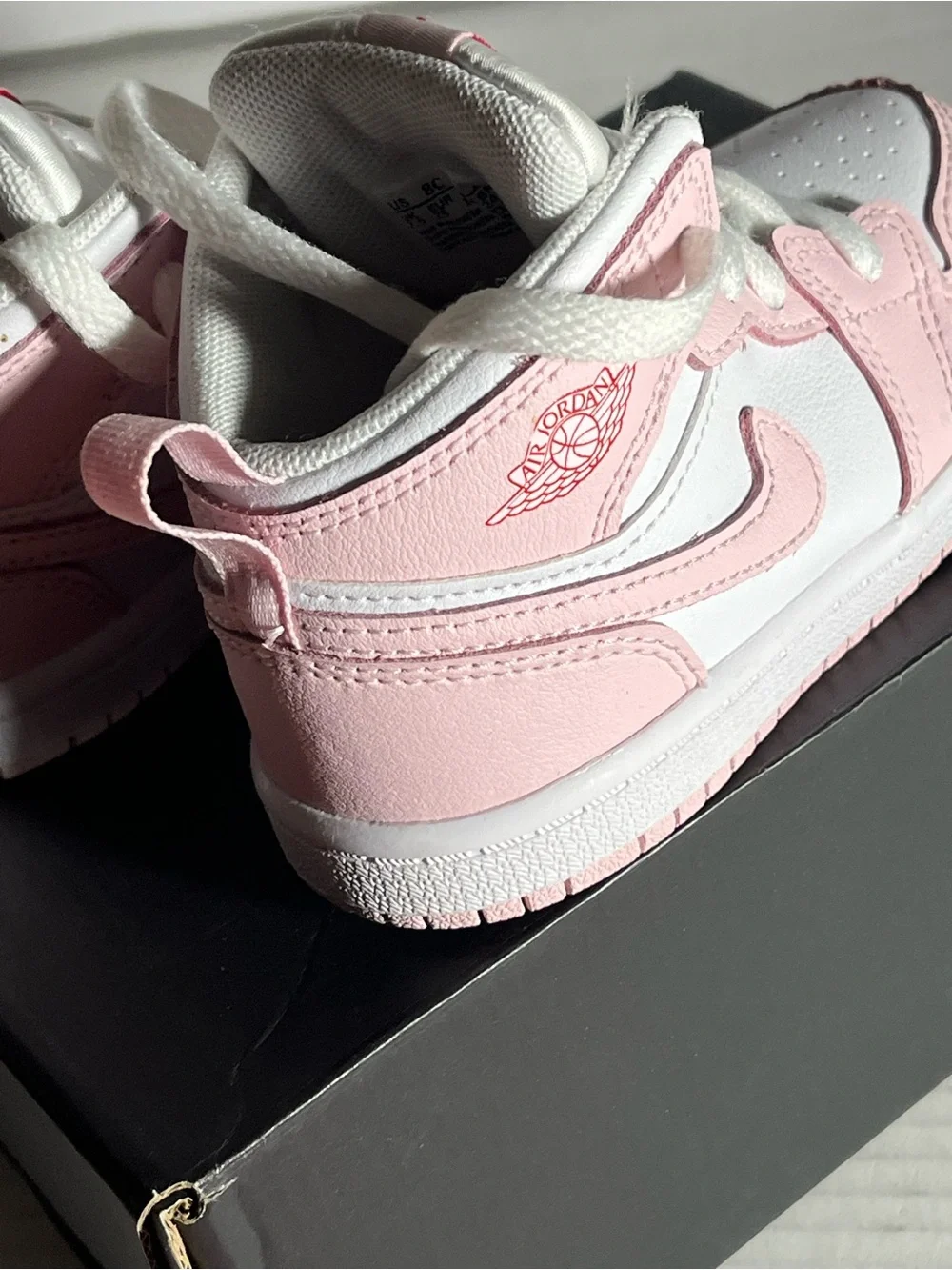 Air Jordan 1 Mid size 8 children
